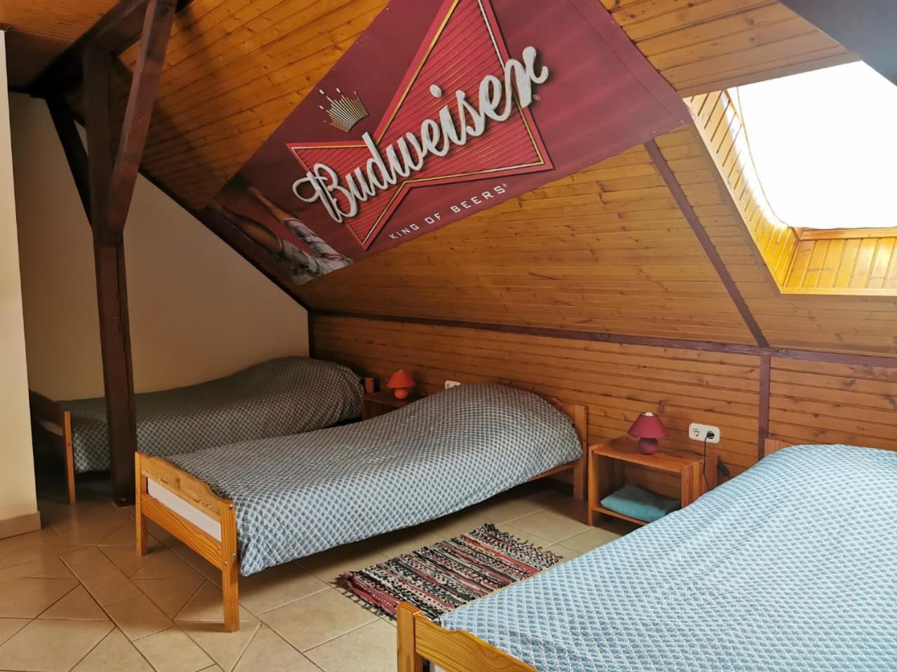 Guest House Magyar Route 66 Szilvásvárad Oda fotoğraf
